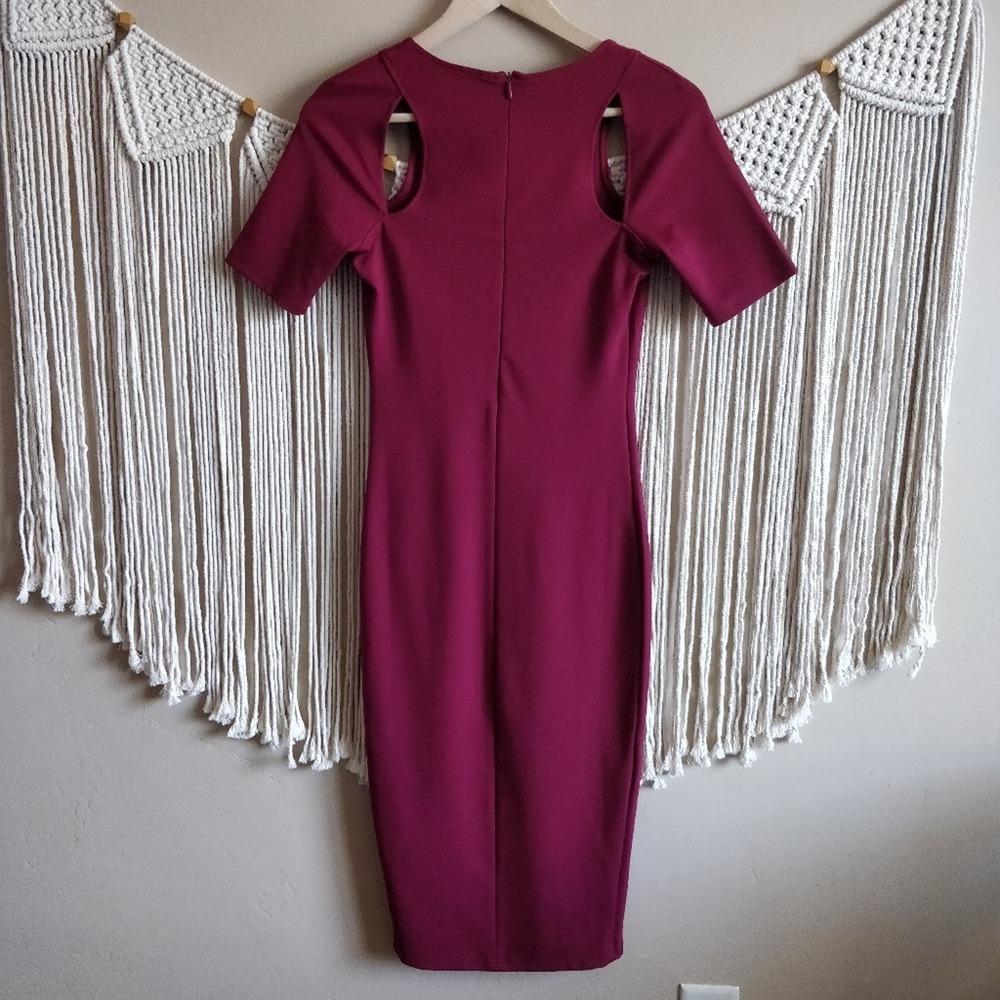 3/$20 Fabletics Eva Wine Cutout Bodycon Midi Dress XXS - Picture 6 of 10